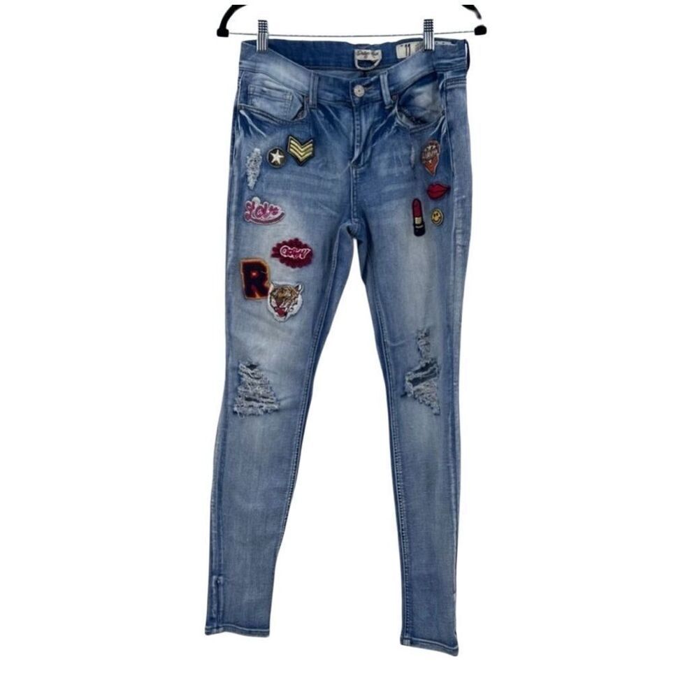 Indigo Rein Jeans Distressed Blue Fun Patches Size 11
